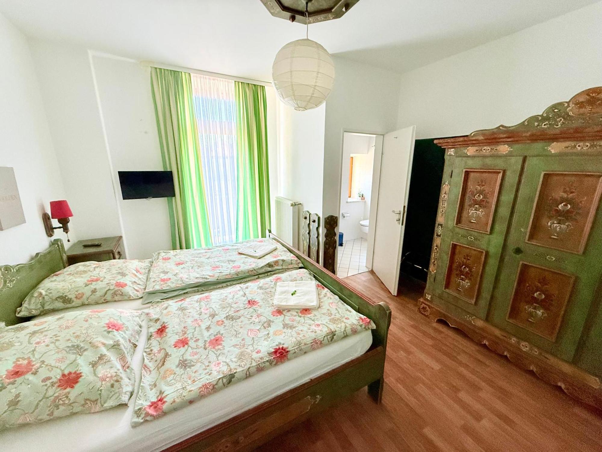 Pension Casa Tempora ミュンヘン エクステリア 写真
