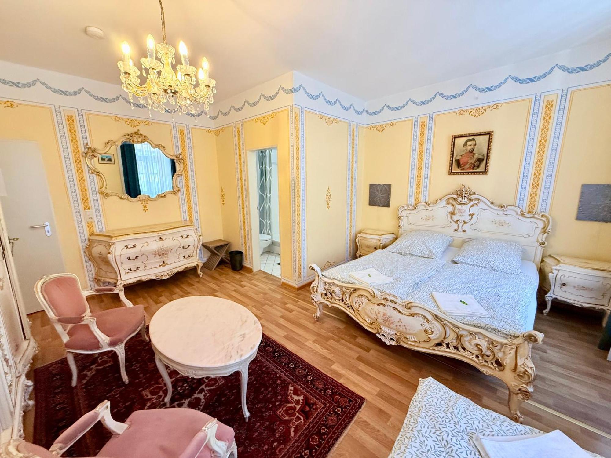 Pension Casa Tempora ミュンヘン エクステリア 写真