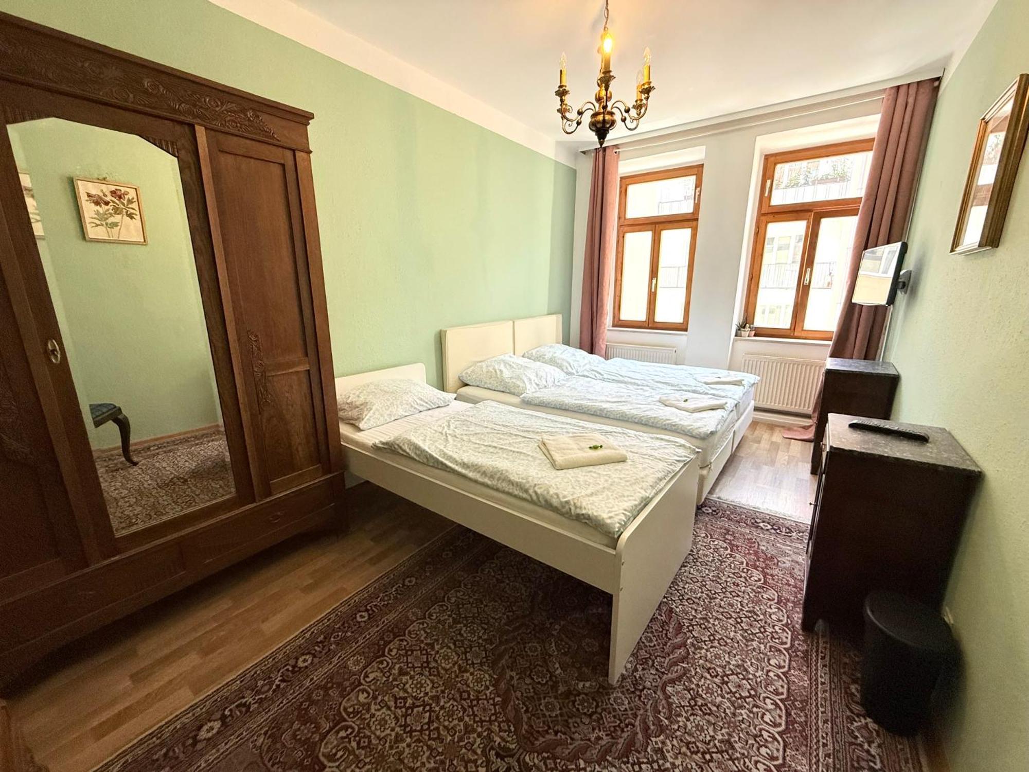 Pension Casa Tempora ミュンヘン エクステリア 写真