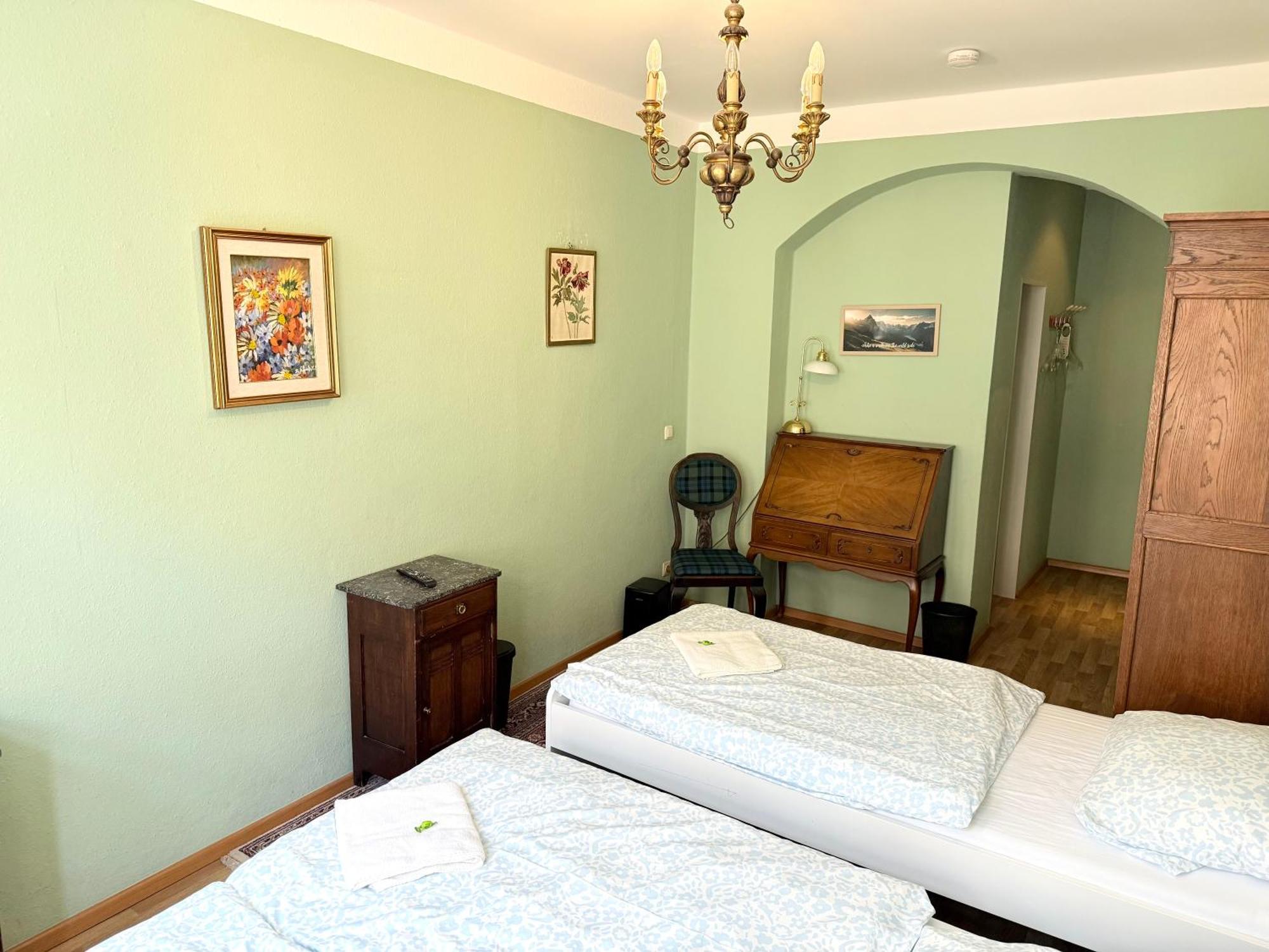 Pension Casa Tempora ミュンヘン エクステリア 写真